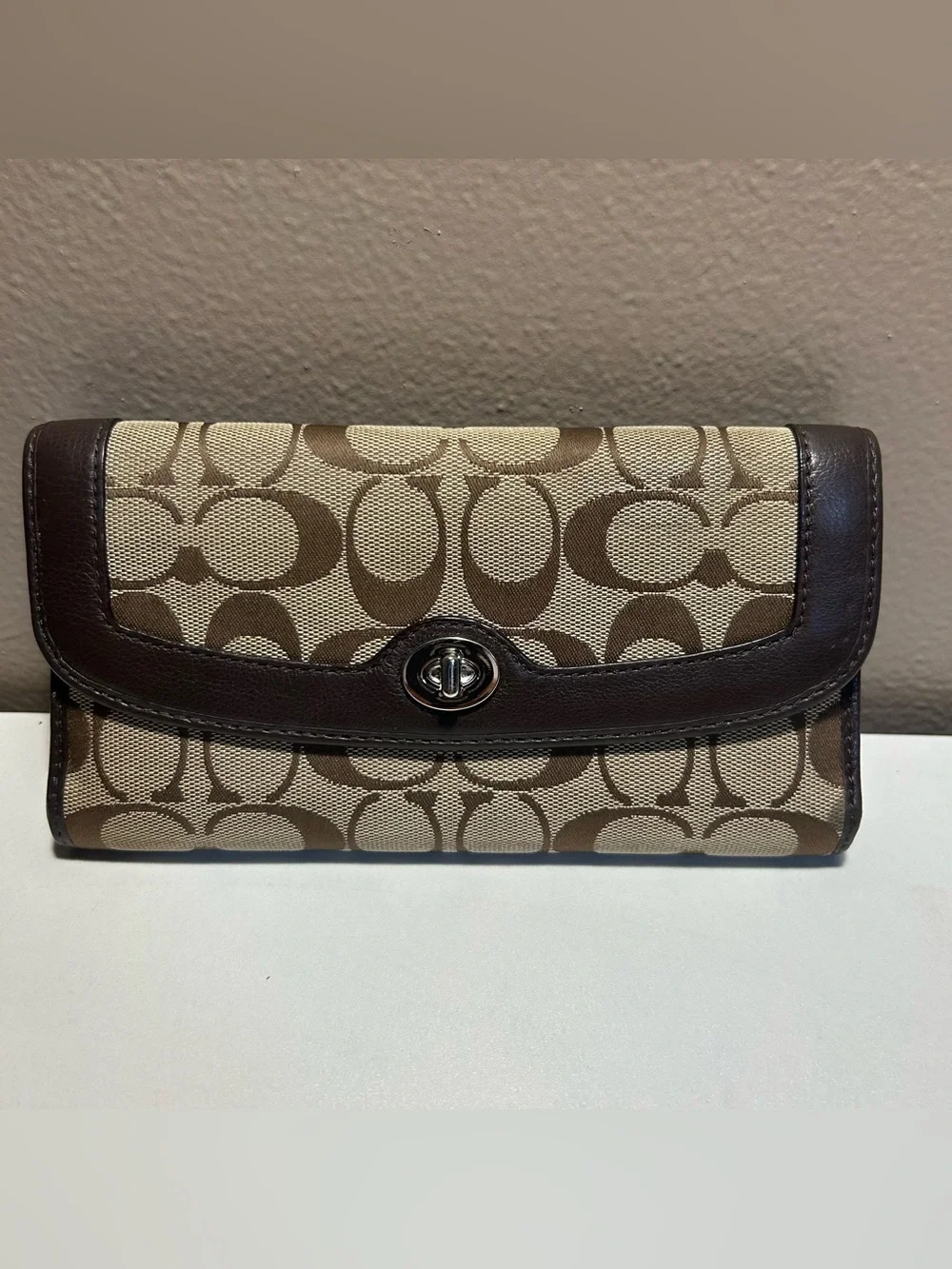 Coach Vintage Khaki Signature Canvas Turnlock Wallet